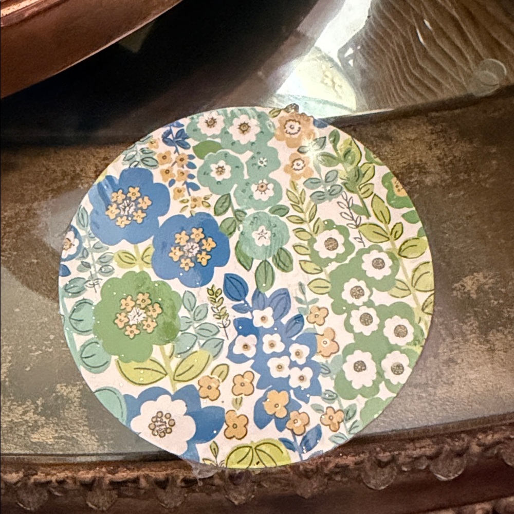 Floral Patterned Round Vera Bradley paper coasters set of eight for luncheon